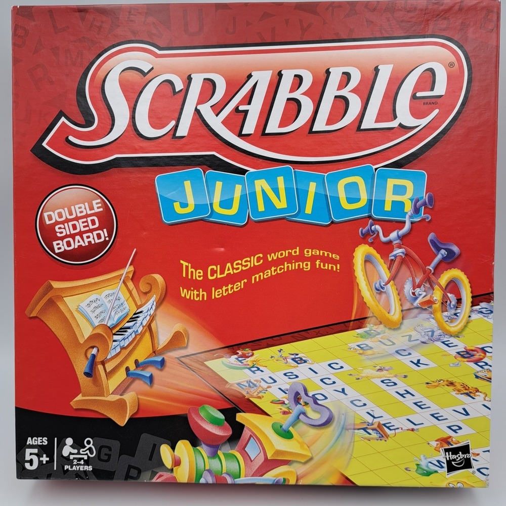 2012 Hasbro Scrabble Junior Board Game 100% COMPLETE